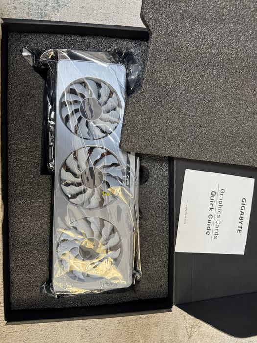 Видеокарта Gigabyte Vision RTX 3070 Ti 8gb