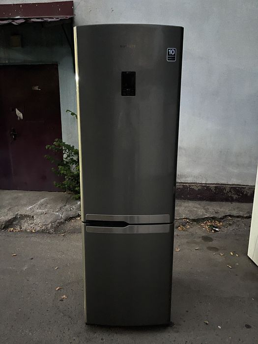 Холодильник с доставкой