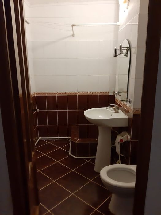 Apartament cu 2 camere de închiriat