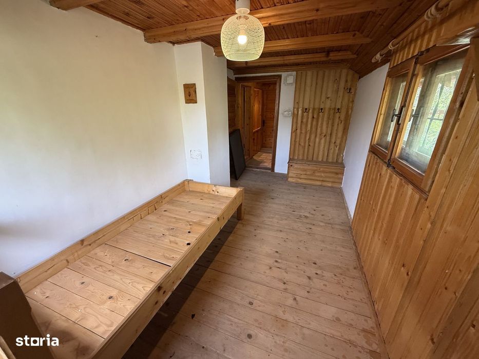Casă 228 mp P+M + foișor+ teren 770 mp - Comarnic Prahova