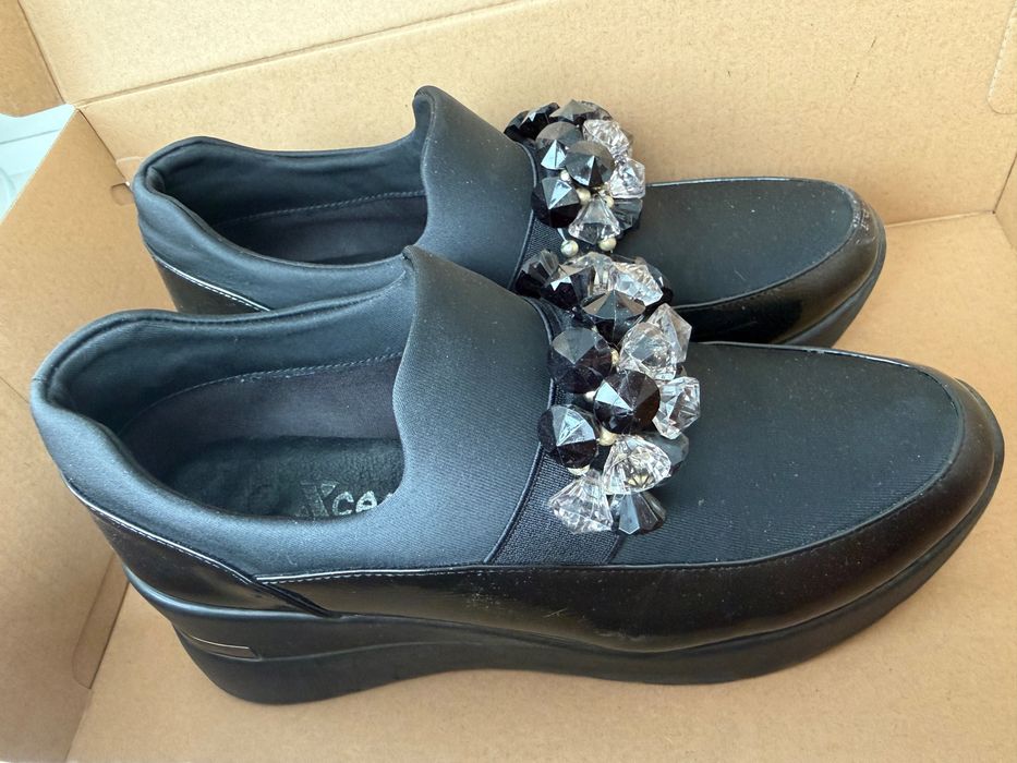 Обувки на платформа