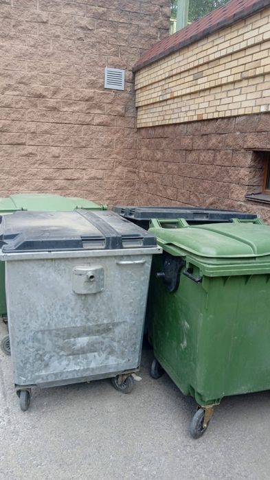 Контейнеры для мусора