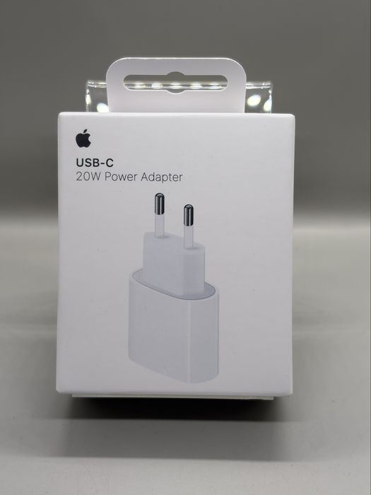 Комплект Бързо Зарядно за iphone (20W Адаптер + Lightning кабел)-Ново!