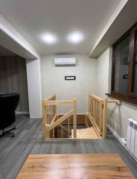 Евро офис с мебелью недолеко от м.Гафура Гуляма