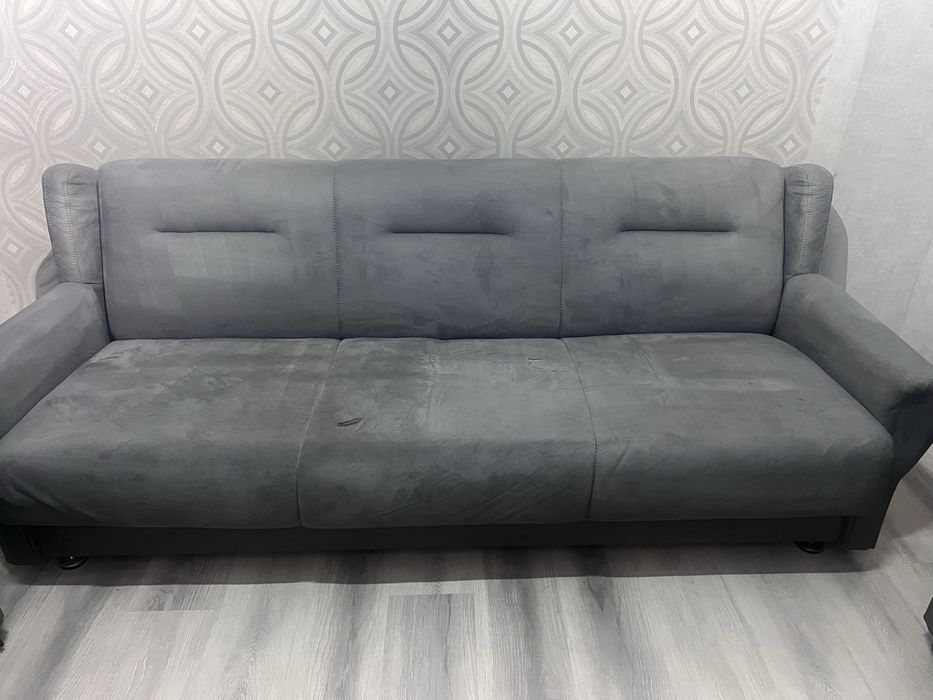 Продается диван и 2 кресла