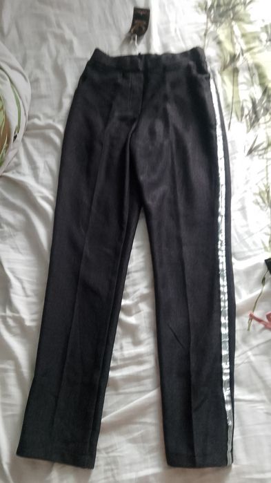 Продам вещи новые обувь