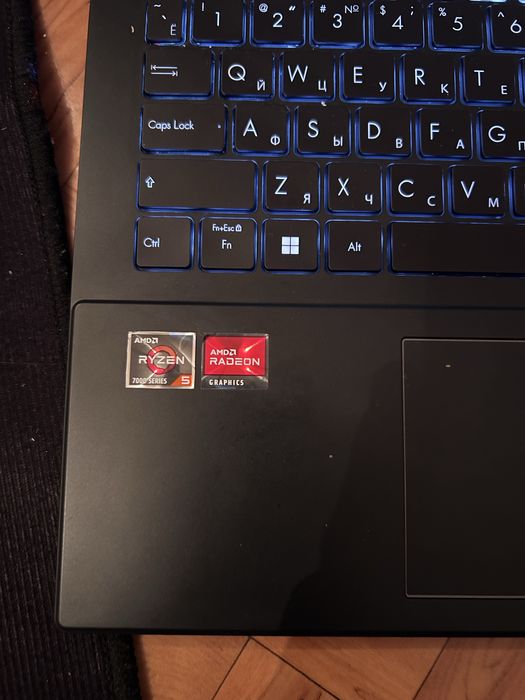 Asus vivobook AMD Ryzen 7.000 series