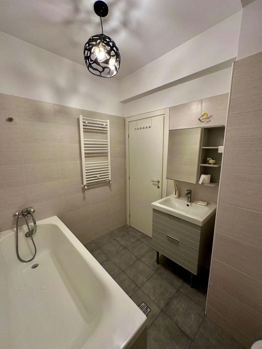 Închiriez garsonieră cartier Brâncuși