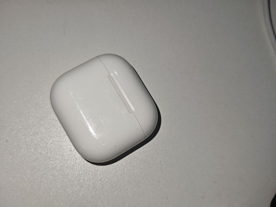 AirPods 3 Оригинал, 1 наушника нет