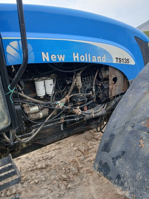 New holland TS 135