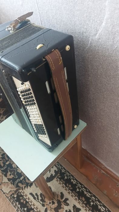 Продаётся баян Кубань