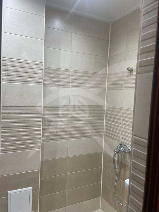 Дава се под наем Тристаен апартамент в Варна, Колхозен пазар - 70 кв.м за 500 € - Снимка #5