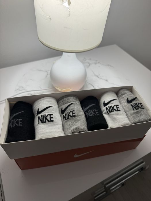 Vand sosete Nike