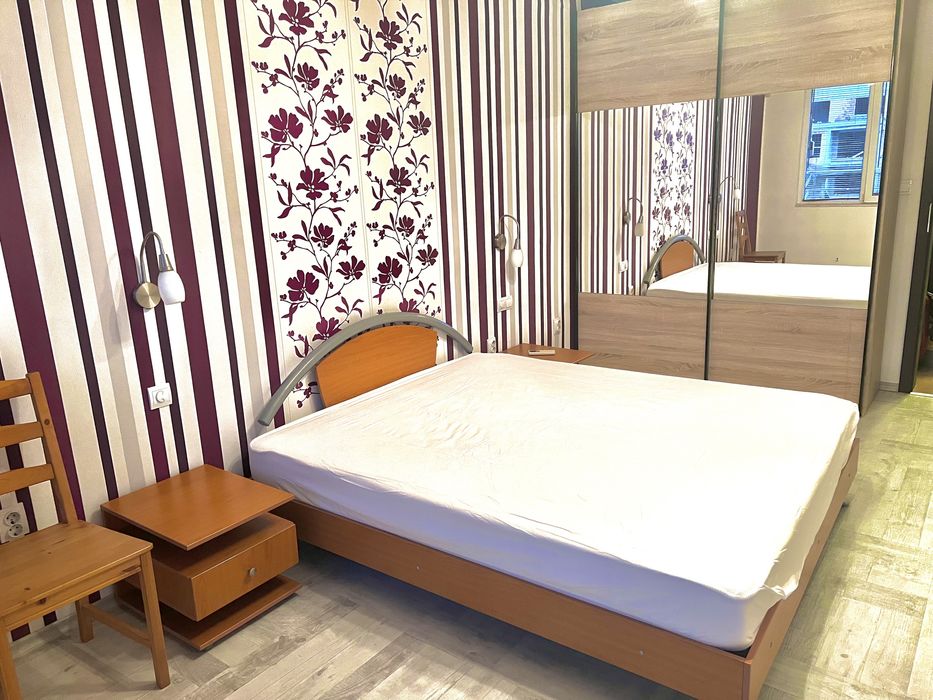 Дава се под наем Двустаен апартамент в София, Център - 72 кв.м за 500 € - Снимка #2