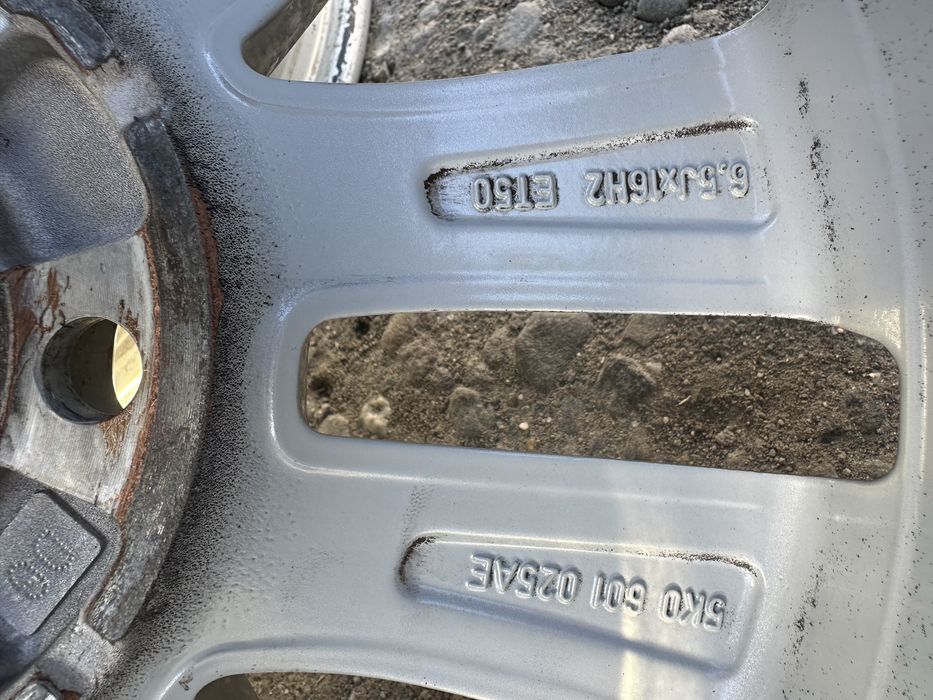 Jante originale 16 5 112 Wv Passat Touran Saran Tiguan Jetta Golf 5 6 7 8  Skoda Octavia Superb Seat