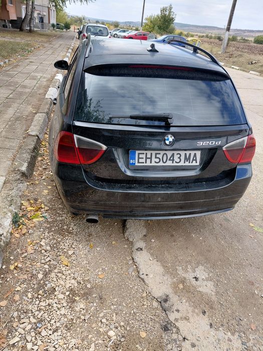 Бмв е91 2ка дизел 2005 година с чип! Приемам и бартер!