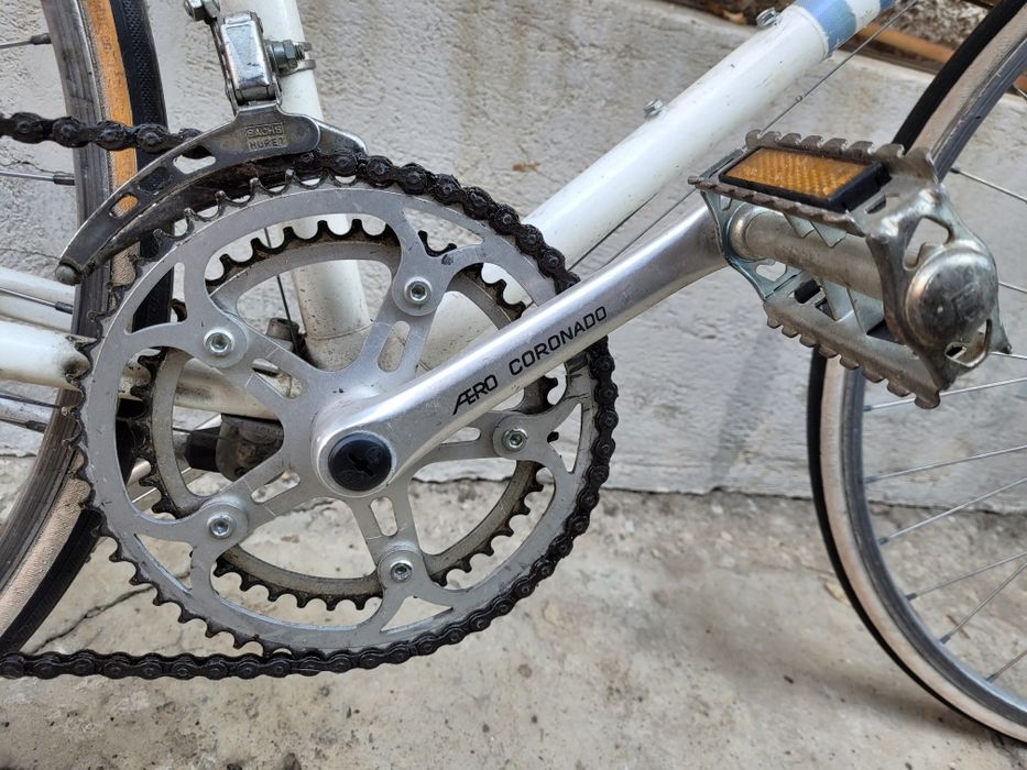 Cursiera vintage pentru utilizare sau expunere- decor