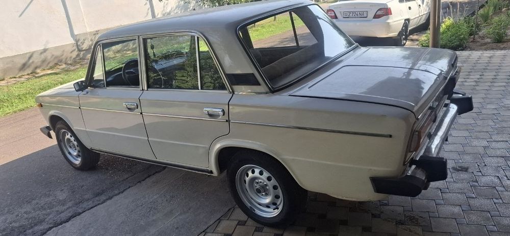 Vaz 2106 sotiladi
