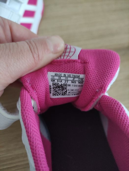 Адидас обувки за момиче 27 номер