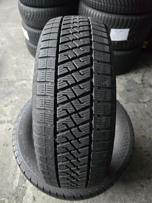 Lasaa (Bridgestone)  195/60 R16 C 99/97T MS iarnă