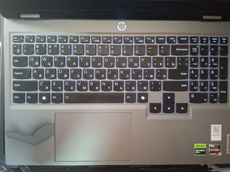 Игровой ноут LENOVO LOQ