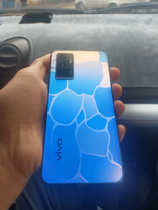 Виво V23e 128gb ozu 12