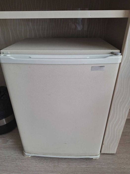 БЯЛ Минибар мини-бар KLEO