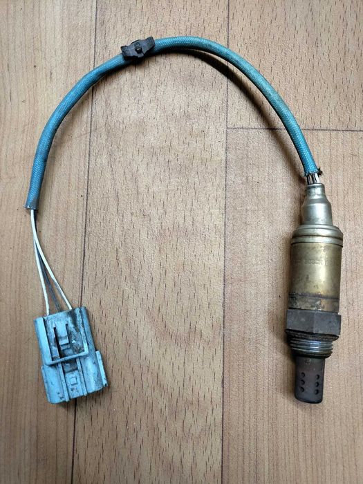 Продам Датчик кислородный Лямбда зонд Nissan Cefiro A33 C24 - A71