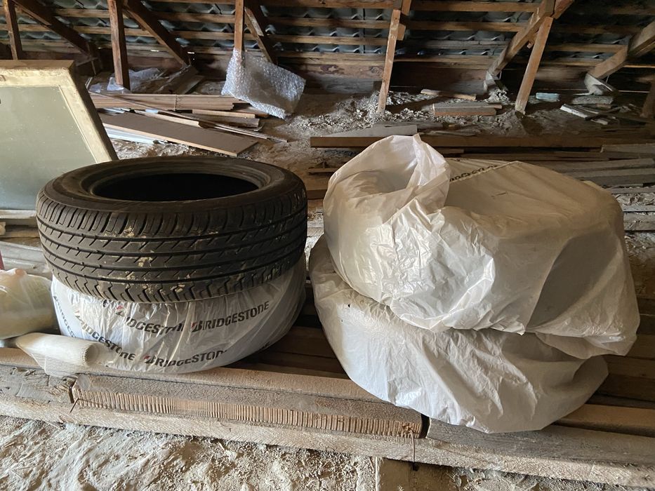 Комплект летних шин.