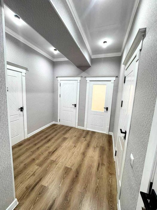 Янги домдан 3 хонали квартира сотилади РУСАЛКА