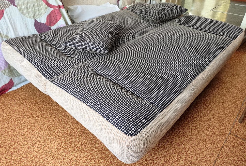 Продам раскладной диван