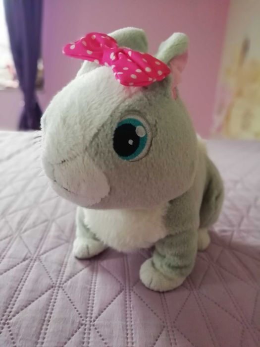 Зайчето Бетси/интерактивна играчка