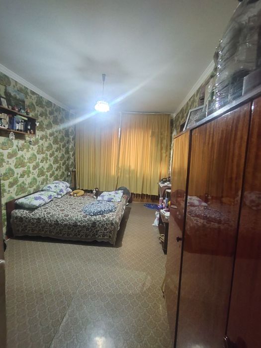 ЭКО базар Ялангач Парк Локомотив Продаётся 2 комнатная квартира