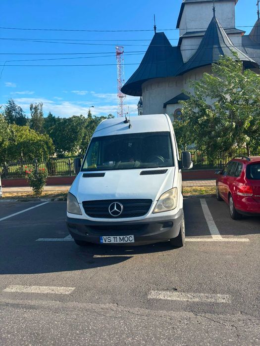 Vând Mercedes Sprinter