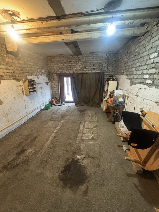 Сдам теплый гараж под аренду