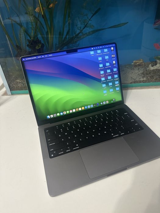 Macbook 14 pro m2 pro