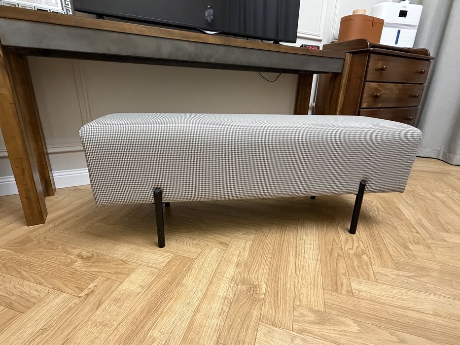 Продаю срочно банкетку в отличном состоянии