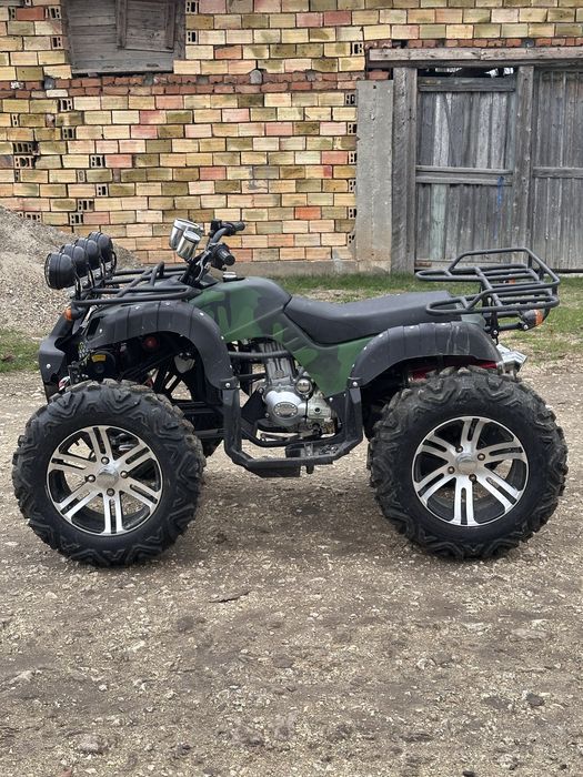 Продавам АТВ 200и 300кубика