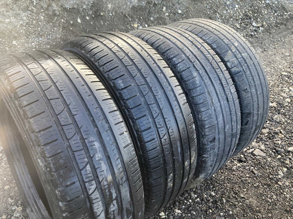 Всесезонни гуми 215 65 16 Pirelli dot 20