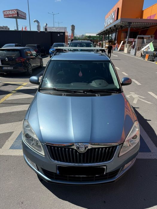 Vând SKODA FABIA COMBI 2011,  MOTOR 1.2 BENZINĂ  Al doilea proprietar celălalt din Germania adusă în România in 2021 ITP VALABIL DECEMBRIE