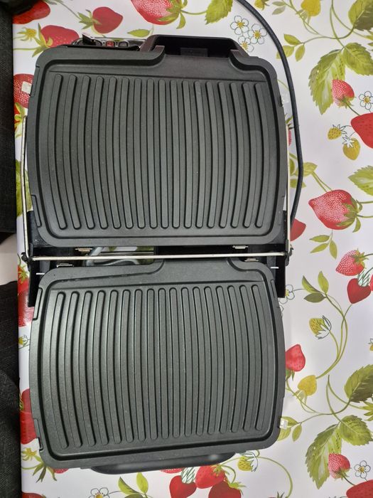 Grătar electric Tefal Ultra Compact 600 Comfort GC306012, 2000W