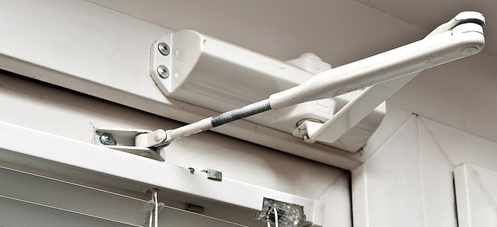 Доводчики дверные