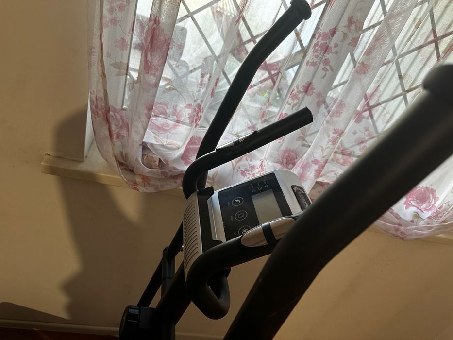 Эллиптический тренажер