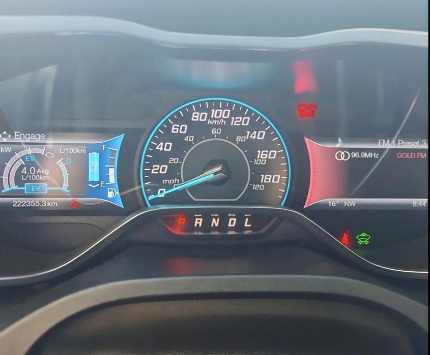 Ford C-max Energi, Plug in Hibrid, consum 4 % în oras