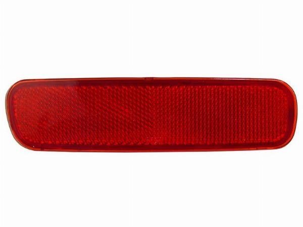 Отражатель в задний бампер  Toyota Land cruiser