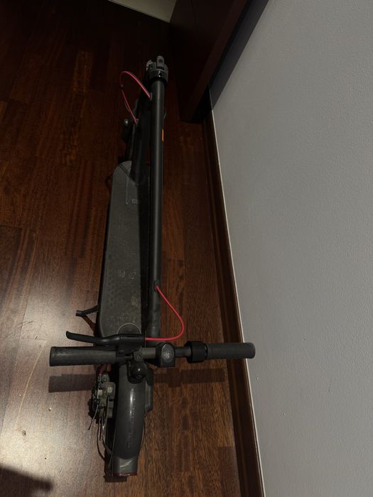 Trotineta electrica Xiaomi Mi Pro 2, Autonomie 45 Km, 25 Km/h, Negru
