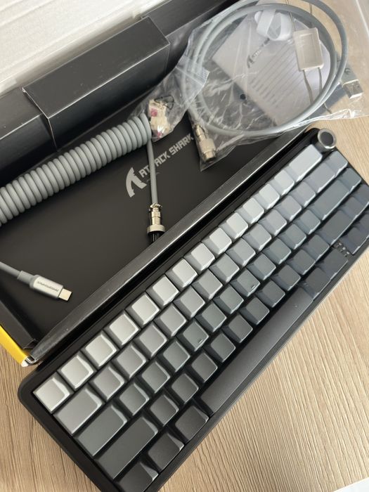 Tastatură mecanică wireless Attack Shark X66