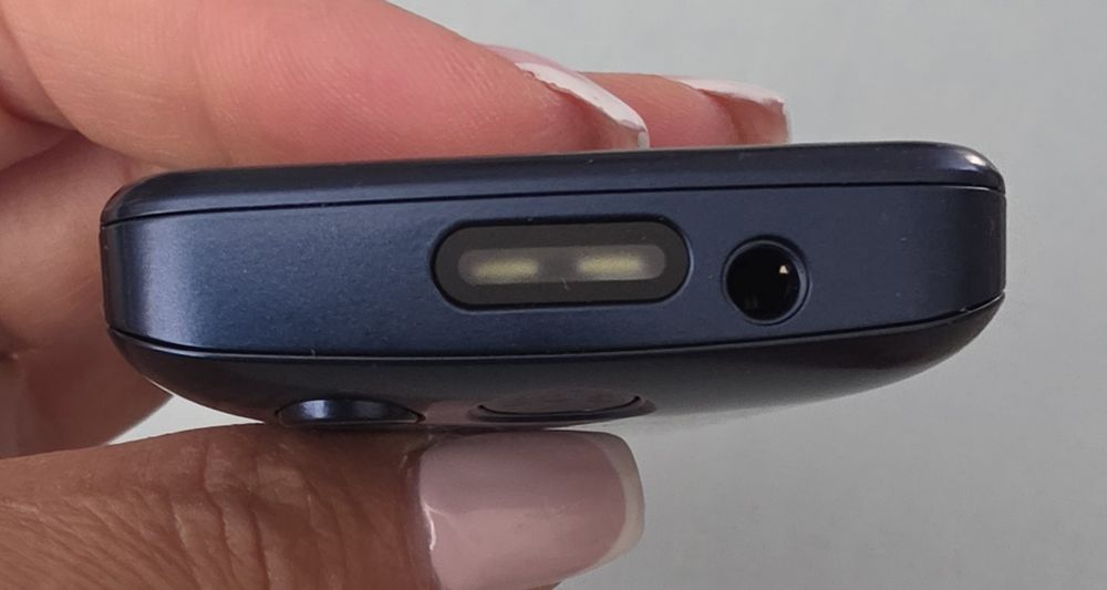 Мобилен телефон Panasonik KX TU-110