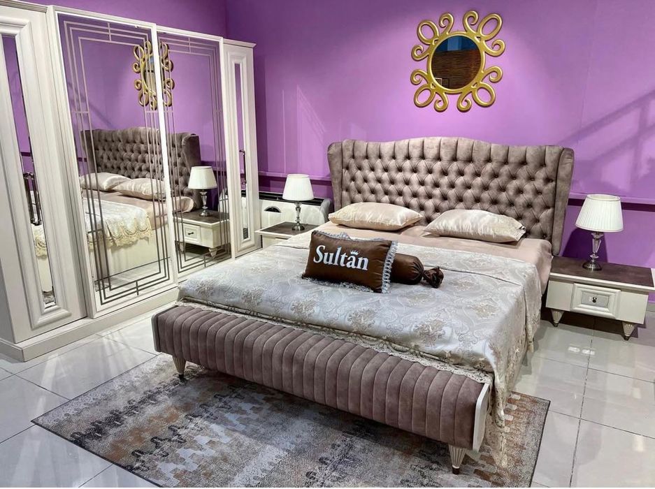 Спальный гарнитур