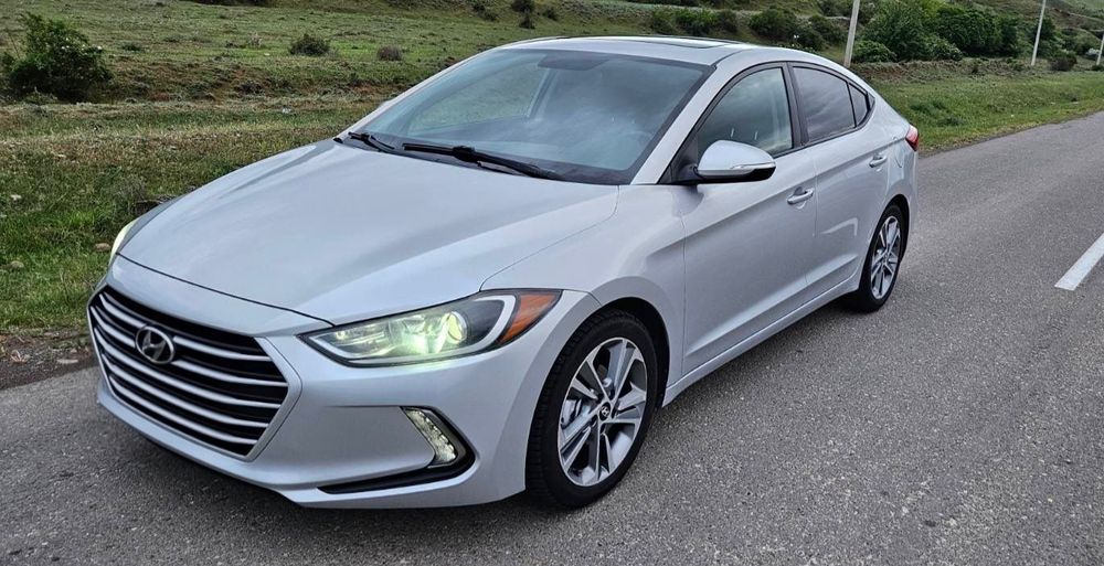 Hyundai elantra 2017